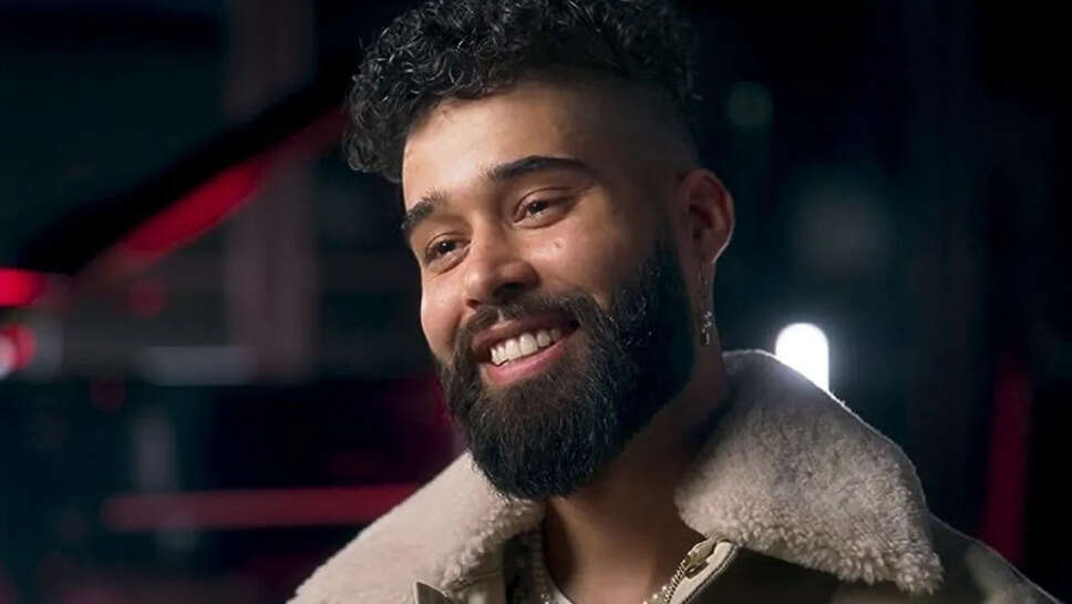 AP Dhillon Age, Education, Girlfriend, Career, Net Worth, Biography 