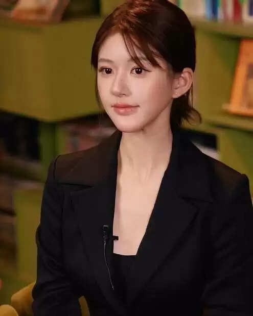 Zhao Lusi Biography, Husband Name, Age, Boyfriend, Career, Net Worth In 2025