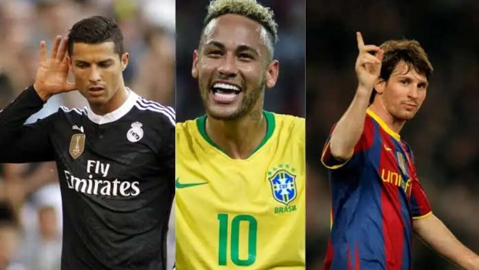 Top 15 Football Strikers Of All Time Till 2023