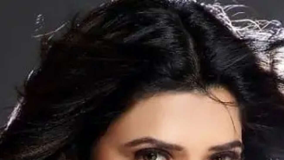 Shivanya Mehrara Wiki, Biography, Age, Photos, Spouse In 2026