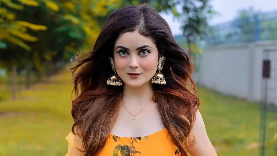 Daizy Aizy Real Name, Family, Height, and Biography in 2023