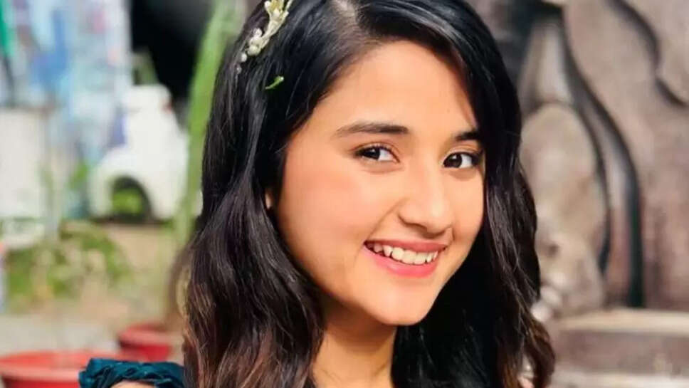 Aura Bhatnagar Badoni