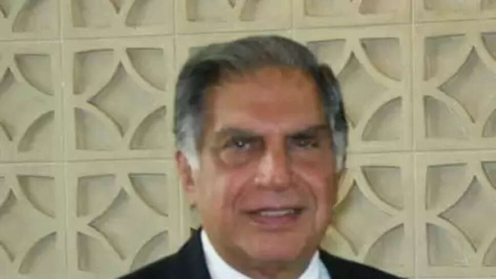  Ratan Tata