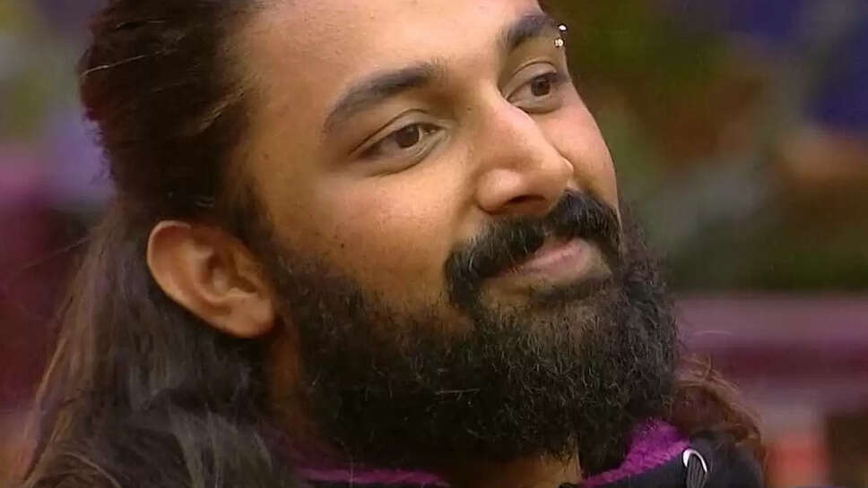 Niroop Nandakumar age, height, net worth, bio, family in 2023