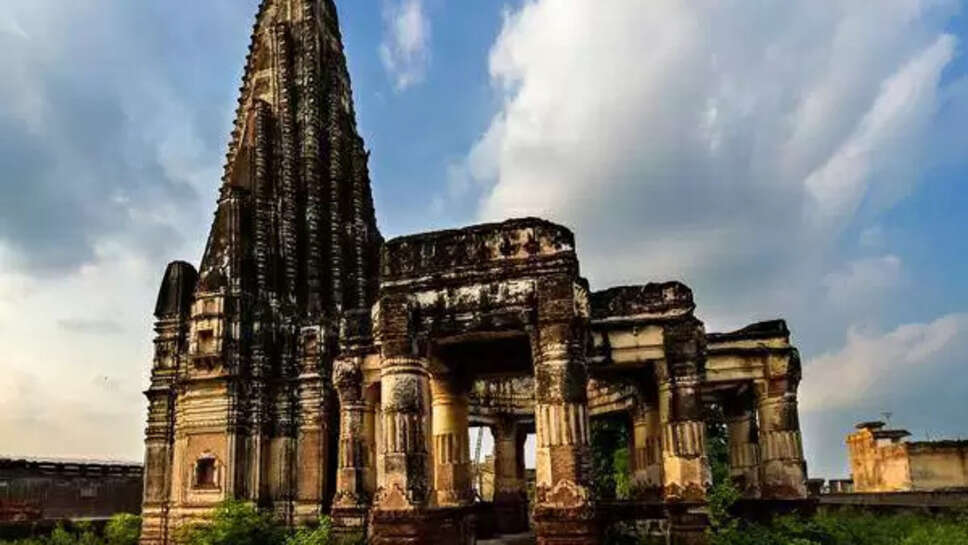 Temples in Pakistan