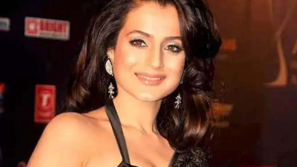 Amisha Patel Biography, Age, Height, Birthday, Career, Net Worth, Films