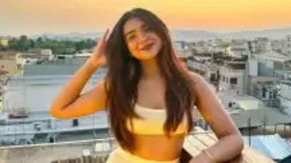 The Rebel Kid Apoorva Mukhija Biography, Age, Income, Boyfriend